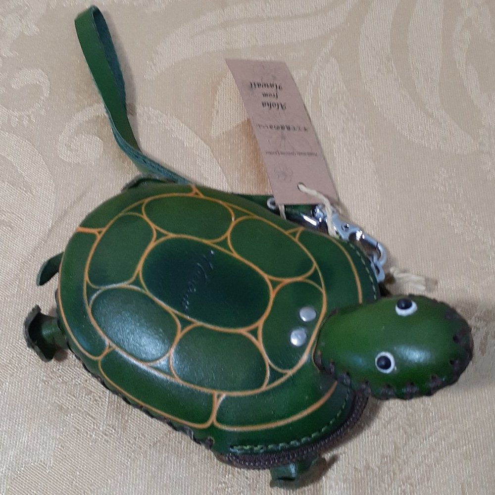 Handmade Leather Turtle Coin Wristlet Purse Pouch